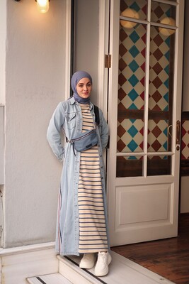 Esra Keküllüoğlu - Kadın Mavi Çizgili İç Elbise -Krem